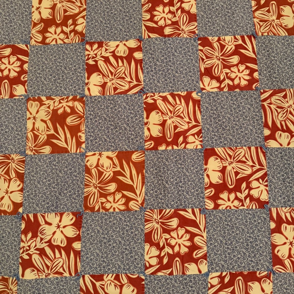 1.a.0.0.7.a Handmade Tied Patchwork Quilt Red Floral Blue Lap Throw Cottage